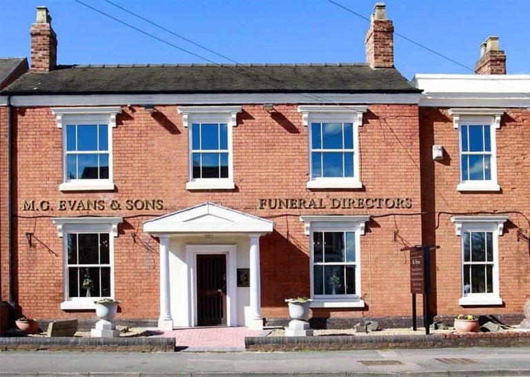 Funeral Directors | Tamworth | M G Evans & Sons